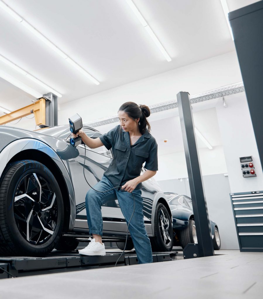 T-SCAN hawk 2 for 3D scanning in automotive